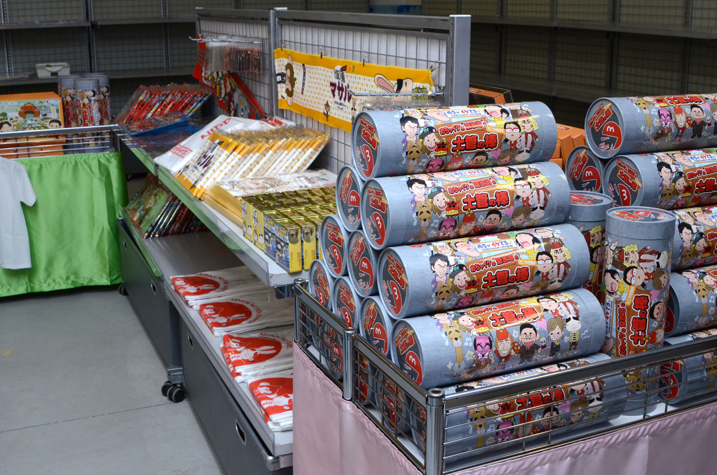 販売されるグッズの一部。