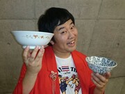 “ドン安村”こと、全国丼連盟の会長に就任するとにかく明るい安村。