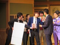 くじ引きボケがスベりナイツ土屋に解説されてしまった三四郎・小宮。