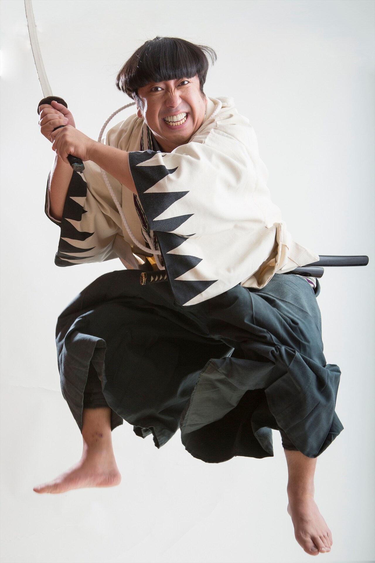 バナナマン日村「新選組×ゾンビ」映画で主演