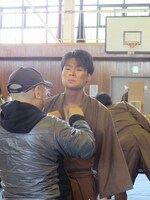 すっかり色黒に変身した吉村。