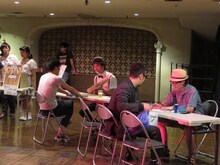 「高佐の人間JUKE BOX」（左）と「ジンカーズ馬場のライブ受注会」（右）。