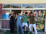 「ゼッタイ観たくなる『宇宙兄弟＃0』in種子島」に出演するTKO木本（右端）ら。(c)宇宙兄弟CES2014