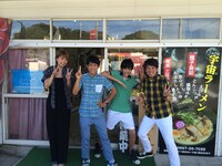 「ゼッタイ観たくなる『宇宙兄弟＃0』in種子島」に出演するTKO木本（右端）ら。(c)宇宙兄弟CES2014