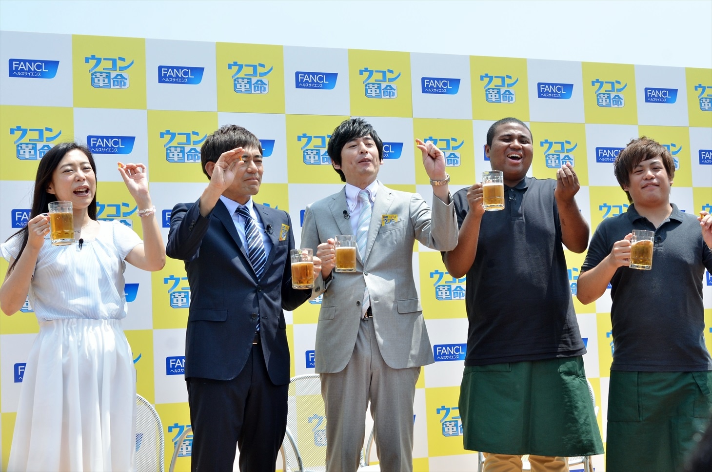 （左から）椿鬼奴、博多華丸・大吉、マテンロウ。