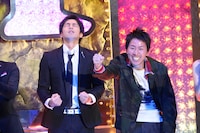 「M-1グランプリ」2006年優勝者のチュートリアル。(c)ABC