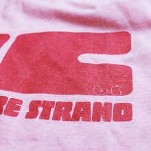 うしろシティ単独ライブ「それにしてもへんな花」Tシャツ（ピンク）