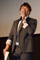 MCを務める古坂大魔王。