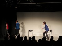 自分のことしかしゃべらない小宮に呆れて去る四条と鰻。