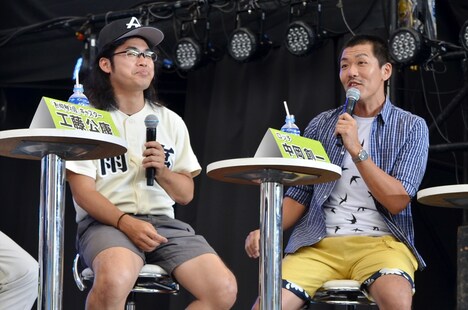 （左から）ロッチ中岡、トータルテンボス藤田。