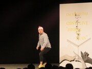 ハッピーデビルキャップをかぶった川島。