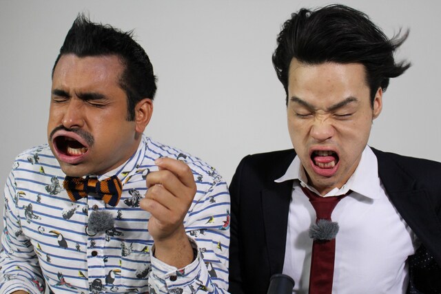 暴風を受けながら映画「イントゥ・ザ・ストーム」をPRするデニス。(c)2014 VILLAGE ROADSHOW FILMS(BVI) LIMITED.