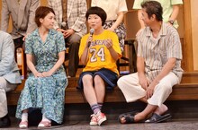 （左から）竹内結子、イモトアヤコ、草刈正雄。