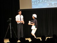 尾関の顔を作ることになり「思ったより凹凸が忙しい」と感想を漏らすハッポゥくん。