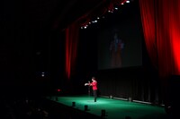 「キングコング西野亮廣独演会 in 日比谷公会堂」の様子。