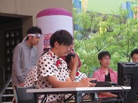 「それゆけ！ゲームパンサー！」（日本テレビ）のイベント「向井慧ぷよぷよチャレンジ」の様子。