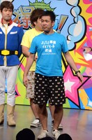 フリーザのモノマネをするプラスマイナス兼光。