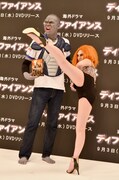 （左から）ニューロマンス・おにぎり、武田梨奈。