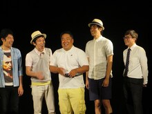 緊張感を一気にほぐすMCのいけだてつや。