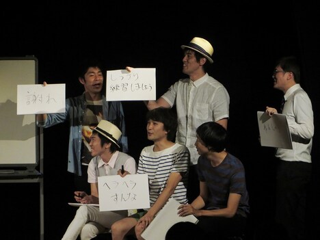 ジンカーズのネタへの批評。