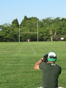 ハブと河村正和カメラマンによるタイツアート撮影風景。