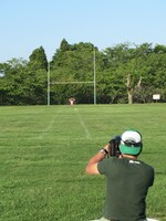 ハブと河村正和カメラマンによるタイツアート撮影風景。