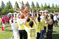 DVD「LAUGH SPORTS FES 2014 in CHIBA」本編の一場面。