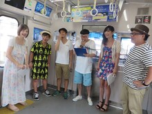 ほたるゲンジ無法松、脊山麻理子、イジリー岡田、Hi-Hi上田、カラテカ入江、藤崎ミシェル（右から）。