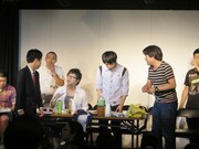 続々現れる「トッパレ」メンバーたち。