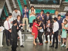 イケメンの元プロボクサーの後輩にキックされかけエドになぐさめられるチーモンチョーチュウ白井。