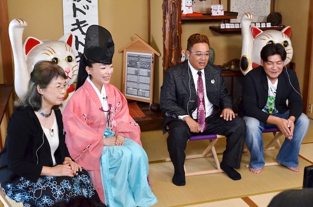 「不躾ですが、ドキドキな発表の瞬間 立ち会わせて下さい。」収録の様子。