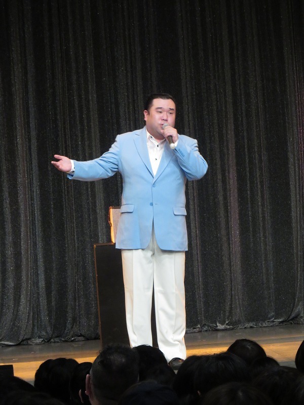 ゆうぞう