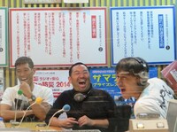 プロレス版「アパー！」を繰り出す春日。