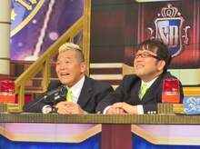 仲よしコンビネーションで乗り切るキャイ～ン。