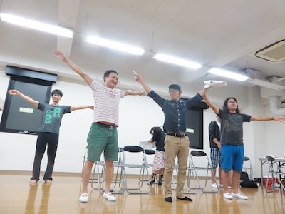 「田中が考え中」稽古風景。