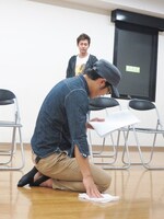 ついに台本を手渡されてしまった鈴木。