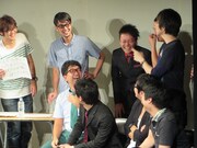 森枝の人のよさを絶賛する松原。