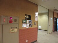 会場ロビーで同時開催されている「出張ハブ展」。