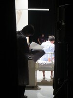 本番中の舞台裏。