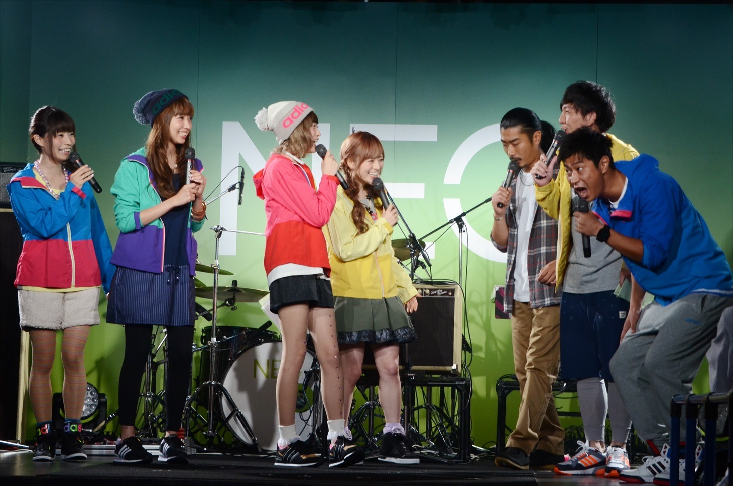 パンサー（右）と、Silent Siren（左）。