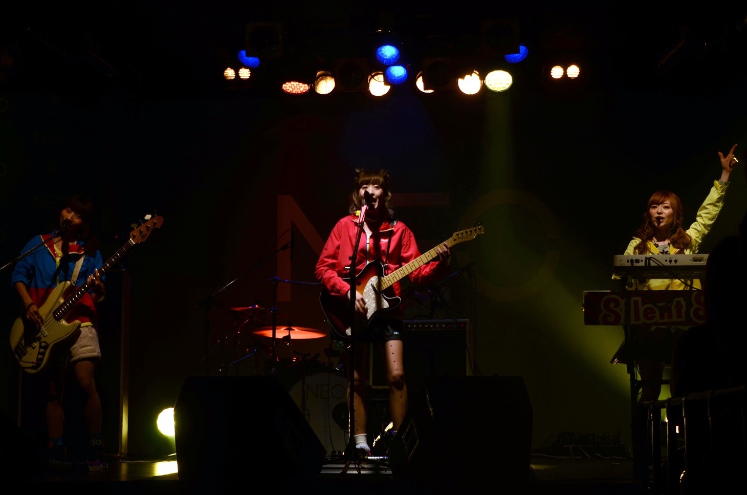 Silent Sirenのライブの様子。