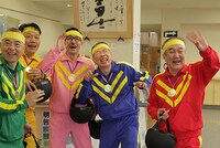 関根勤の初監督映画「騒音 THE FIVE OYAJI」のワンシーン。(c)「騒音」製作委員会