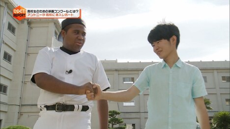 （左から）マテンロウ・アントニー、竹友あつき。