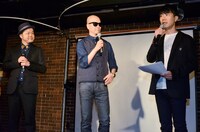 会見のワンシーン。