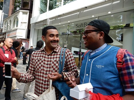 （左から）デニス植野、マテンロウ・アントニー。