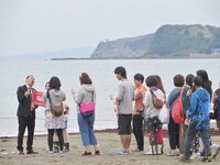 RGとの記念撮影に並ぶ行列。