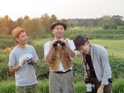 芸人ノリに散々付き合わされ音を上げる有名音楽プロデューサー蔦谷（右）。