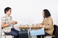 対談のワンシーン。