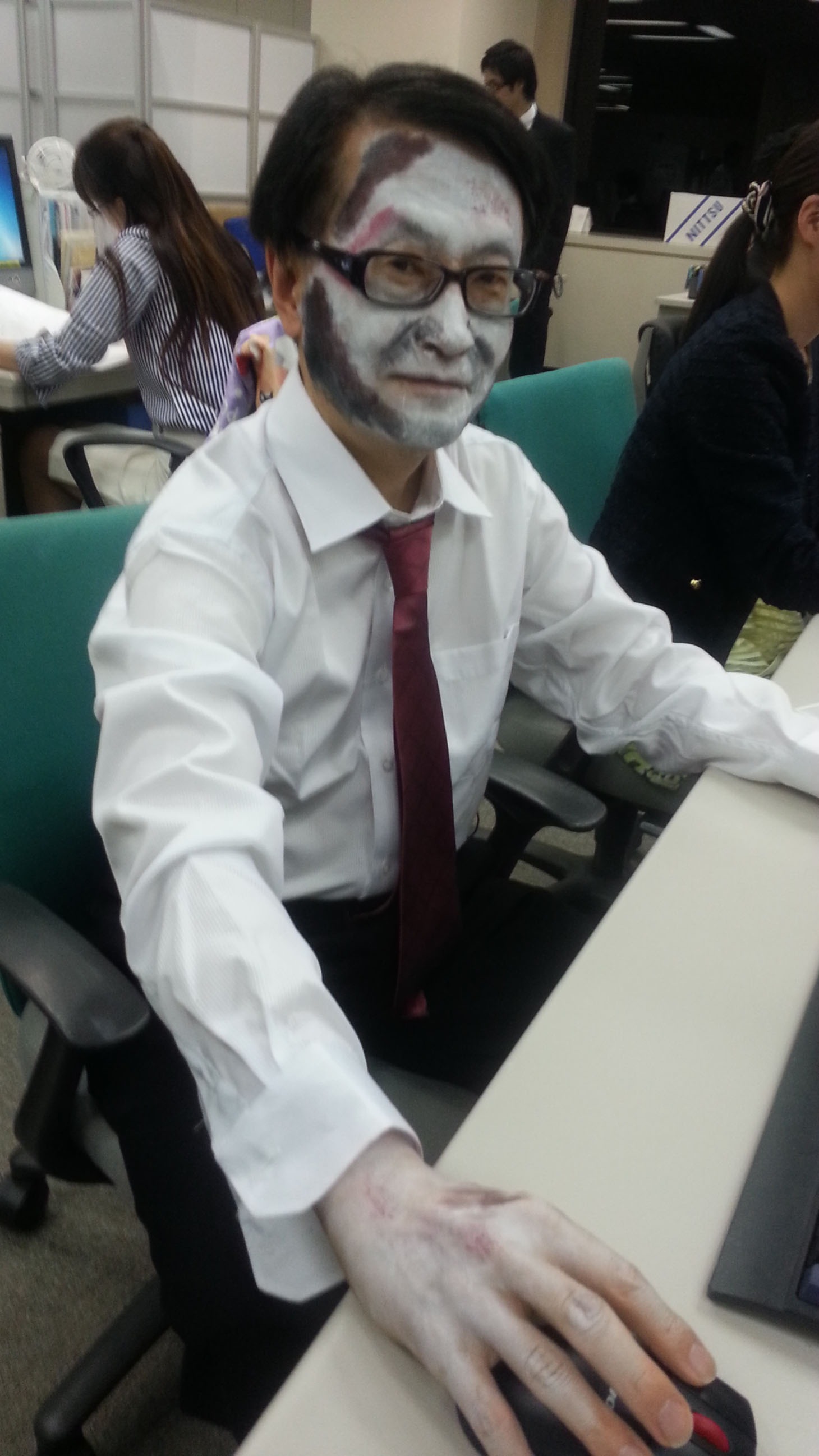 「ソリティアデッド」を演じる湯浅卓。(c)BSジャパン