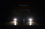 「ウーマンラッシュアワー村本の大演説全国公演」名古屋公演の様子。